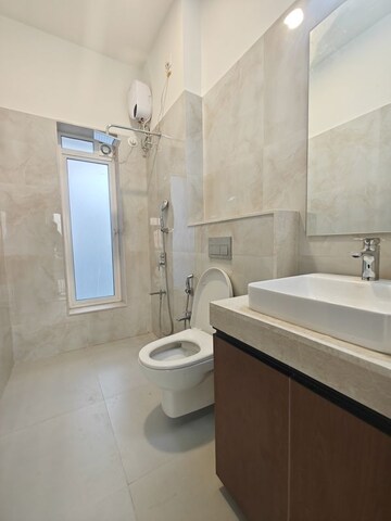 Master Bedroom in 3 BHK Apartment at Seawoods – for Rent