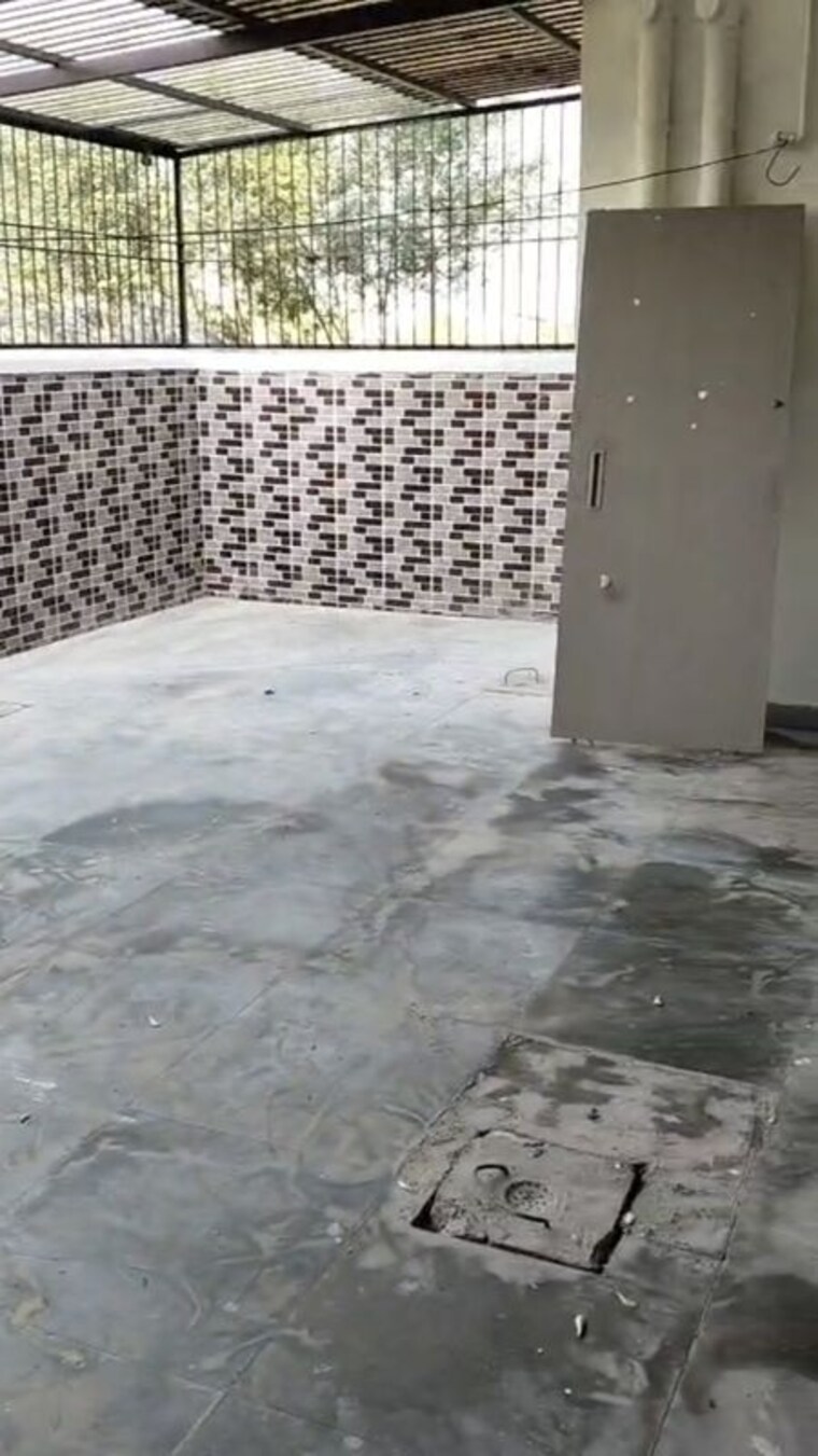 Terrace, sector 84 3 Bedroom 1400 Sq.Ft. Apartment In Sector 84 Faridabad 10086266
