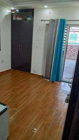 Room in 3 BHK Apartment at Sector 84 – for Rent