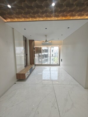 3 BHK Apartment For Rent in Seawoods