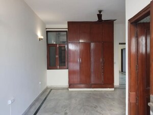 Room in 3 BHK Builder Floor at Greater Kailash I – for Rent