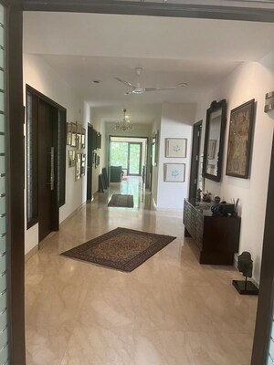 Living Room in 3 BHK Builder Floor at Defence Colony – for Rent