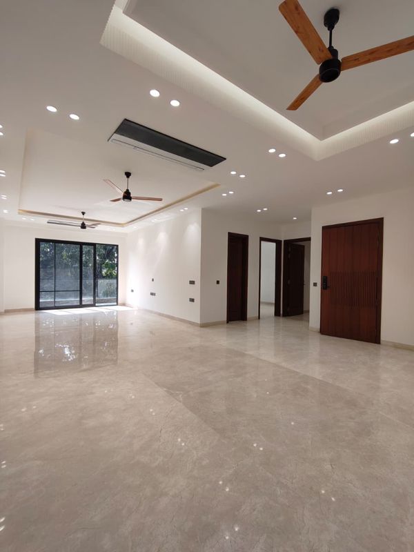 3 BHK + Pooja Room,Servant Room,Study Room Builder Floor For Rent in Defence Colony