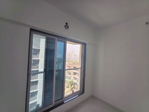 Room in 1 BHK Apartment at Reliable Unique Shine, Vikhroli East – for Rent