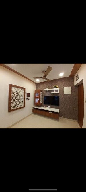 Furnished Amenities in 2.5 BHK Apartment at Kalpataru Towers, Kandivali East – for Sale