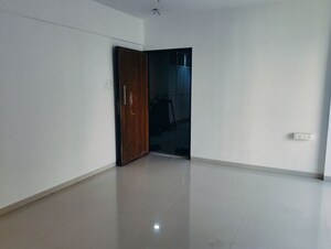 Hall in 2 BHK Apartment at Yash Ina Apartments, Goregaon West – for Sale