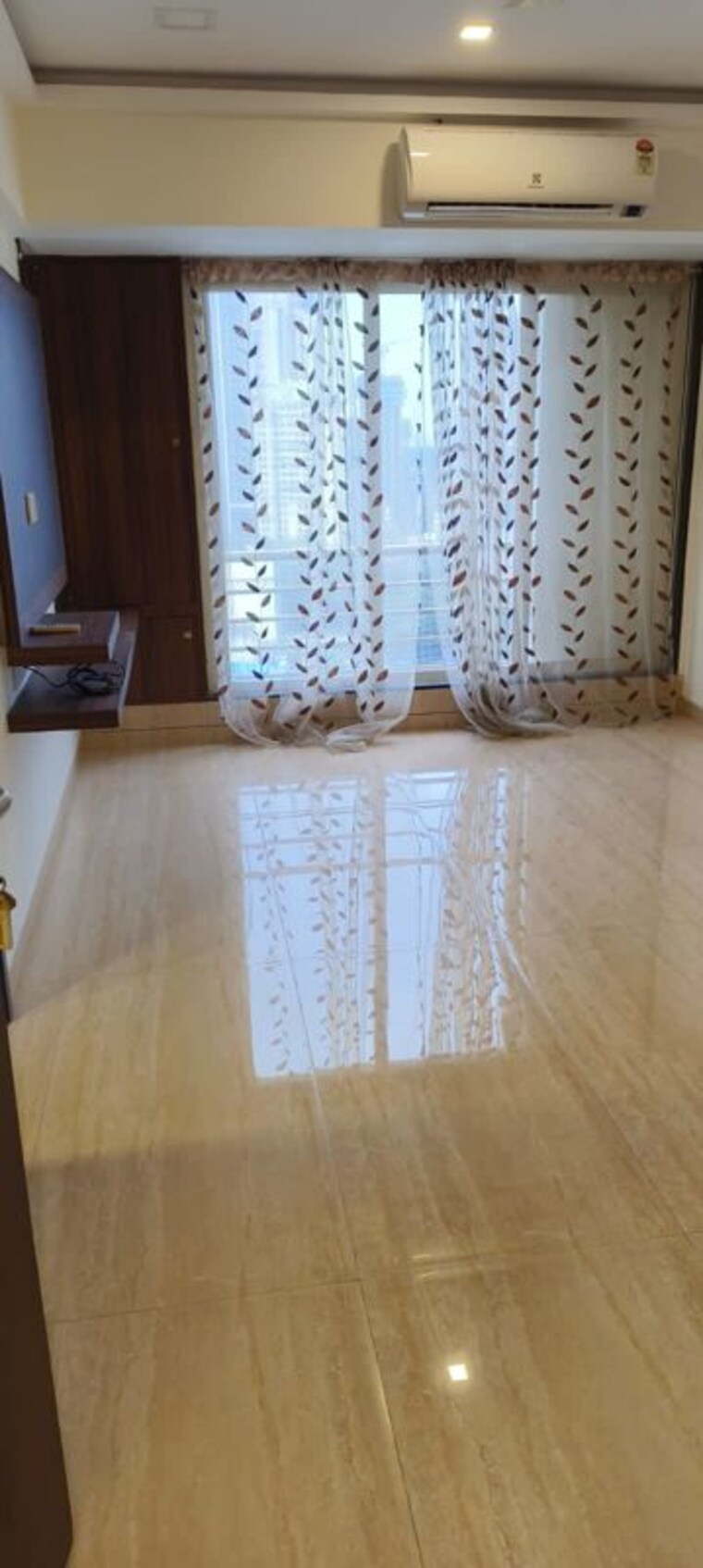 Bedroom, cosmos-the-magestic 3 Bedroom 1200 Sq.Ft. Apartment In Prabhadevi Mumbai 10103260