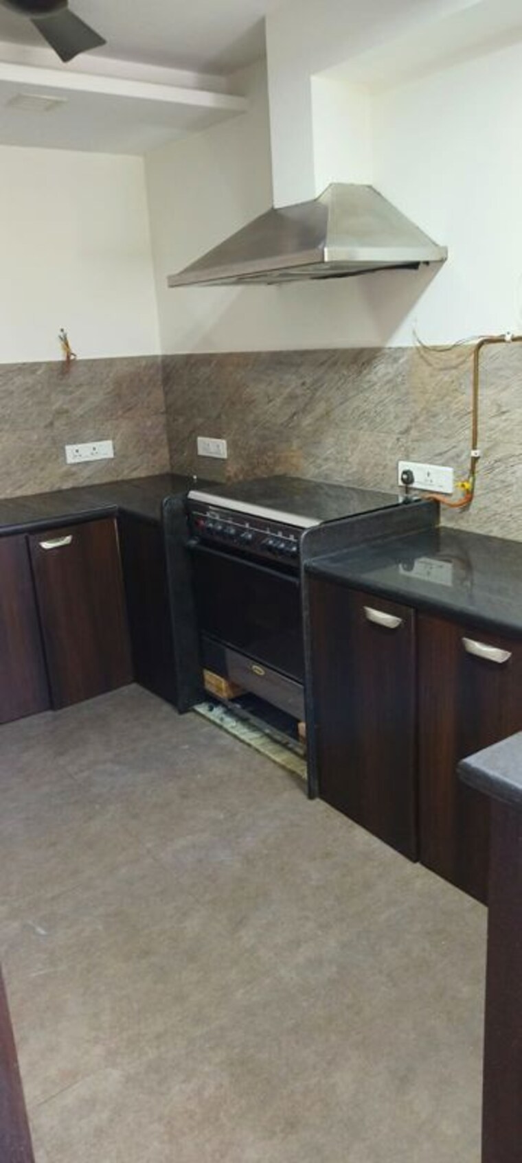 Kitchen, cosmos-the-magestic 3 Bedroom 1200 Sq.Ft. Apartment In Prabhadevi Mumbai 10103260
