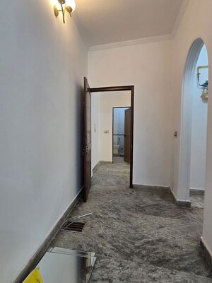 Building Lobby in 1 BHK Builder Floor at Neb Sarai – for Rent