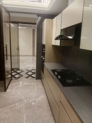 Kitchen in 3 BHK Apartment at DLF Park Place, Sector 54 – for Sale