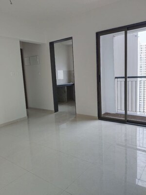 Room in 1 BHK Apartment at Runwal Eirene, Balkum Pada – for Rent