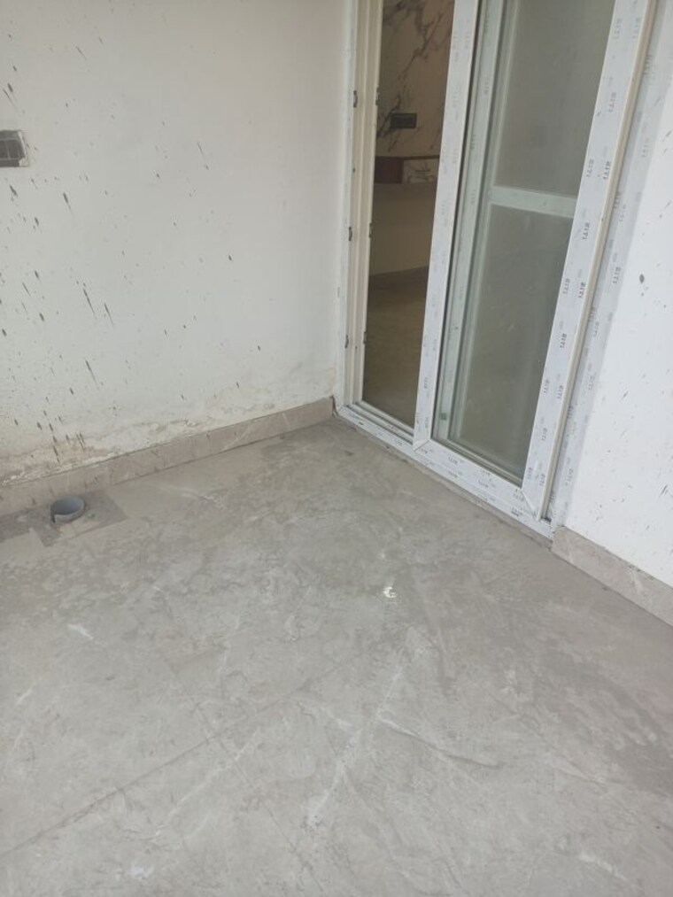 Room, rupa-residency-noida 1 Bedroom 550 Sq.Ft. Builder Floor In Sector 73 Noida 10103416