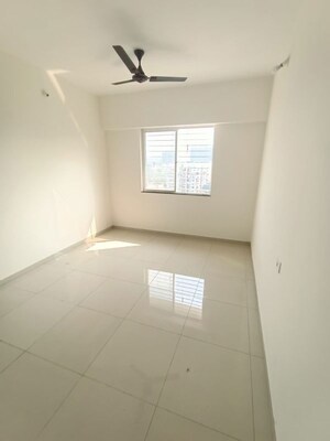 Room in 2 BHK Apartment at Utsav 51 Balewadi Residences, Balewadi – for Rent