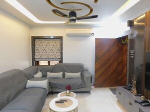 Team Area in 3 BHK Apartment at Raasi Aspire, Madhapur – for Rent