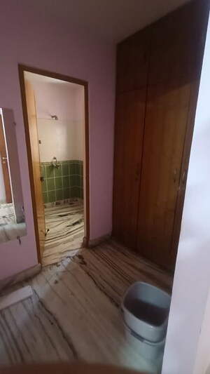 Building Lobby in 3 BHK Builder Floor at Sector 23 – for Rent