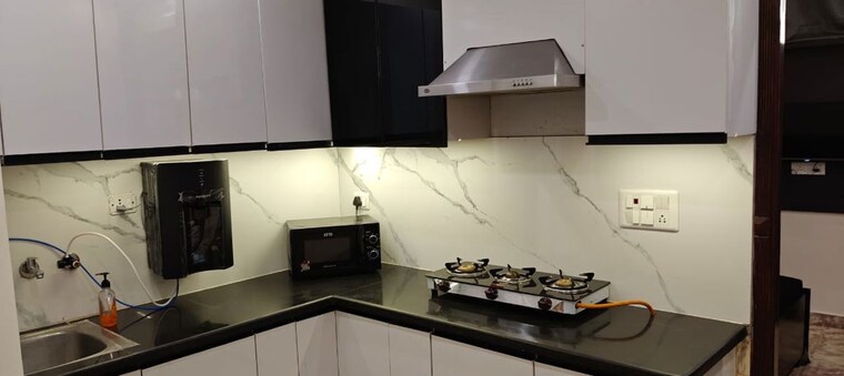 Kitchen, subhash nagar 2 Bedroom 90 Sq.Yd. Builder Floor In Subhash Nagar Delhi 10103569