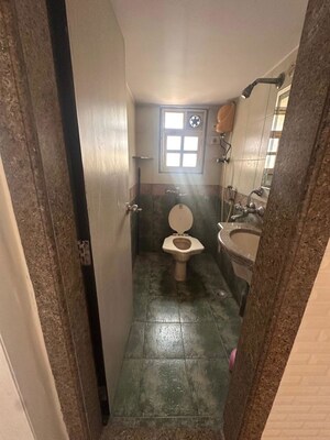 Building Lobby in 2 BHK Apartment at Blue Pearl Apartment, Malad West – for Rent