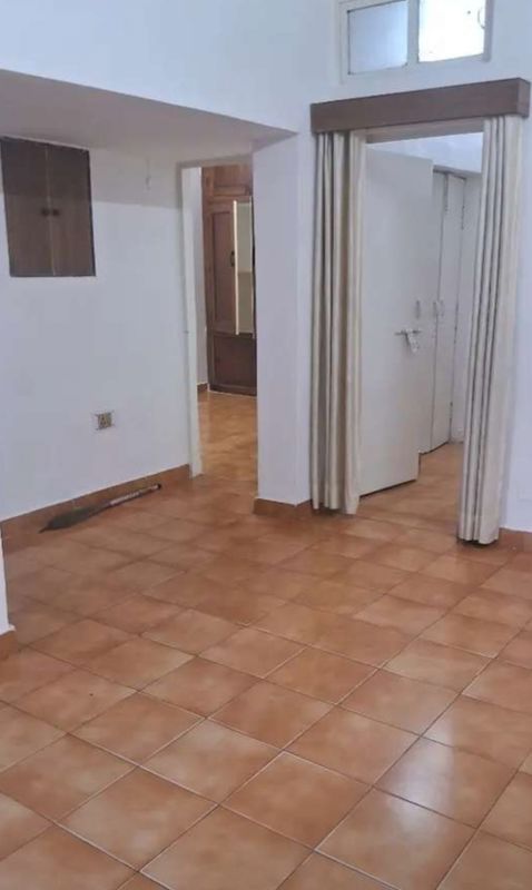2 BHK Apartment For Rent in Husainganj