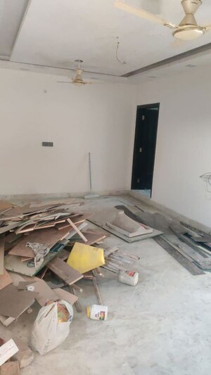 1.5 BHK Apartment For Rent in Kalkaji