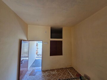 Room in 2 BHK Independent House at Nikol – for Sale