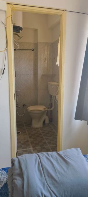 Bathroom in 1 BHK Builder Floor at Happy Homes BTM Layout, Btm Layout – for Rent