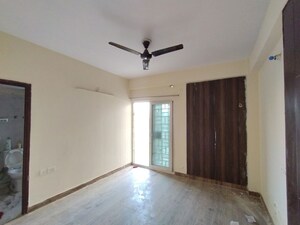 3 BHK Apartment For Rent in Gaur City 2 - 14th Avenue, Sector 16c Greater Noida