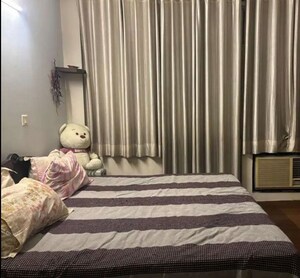 Bedroom in 3 BHK Apartment at Shalimar Emerald, Butler Colony – for Rent