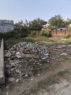 Plot For Sale in Gomti Nagar