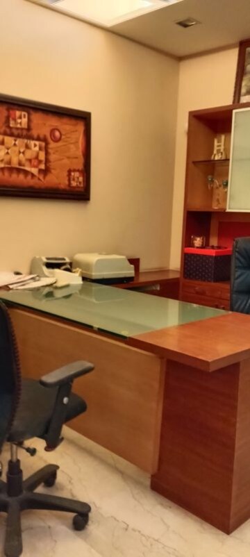  Office Space For Rent in Dilkap Chambers, Andheri West