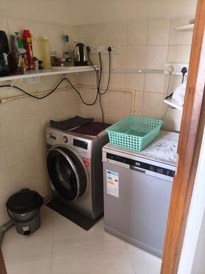 Master Bedroom in 3 BHK Apartment at Samartha Aangan, Andheri West – for Rent