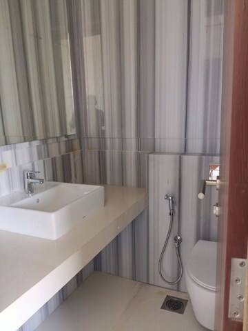 Bathroom in 2.5 BHK Apartment at Goregaon West – for Rent
