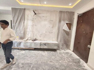 Room in 3 BHK Apartment at Prestige Beverly Hills, Kokapet – for Rent