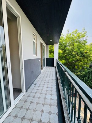 Balcony in 3 BHK Builder Floor at Saket – for Rent