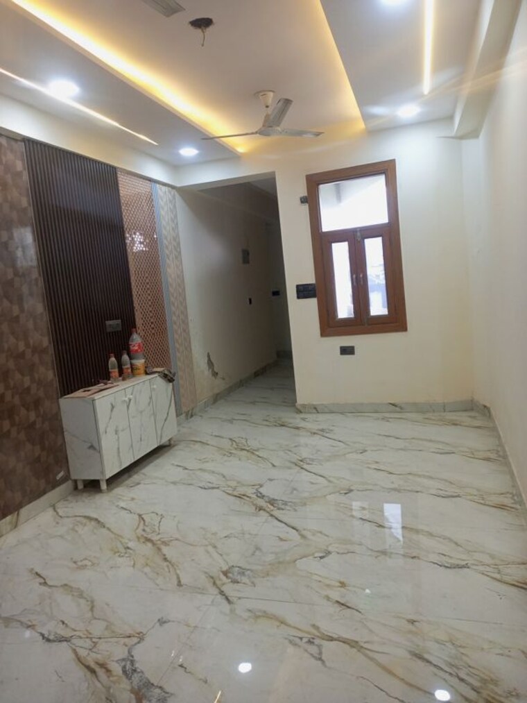 Room, dmd-hometech-awas-yojna 2 Bedroom 1350 Sq.Ft. Builder Floor In Sector 73 Noida 10103726
