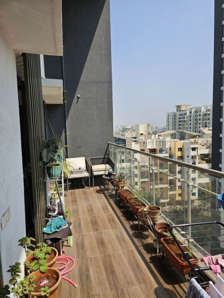 Balcony, paranjape-broadway 2 Bedroom 950 Sq.Ft. Apartment In Wakad Pune 10103728