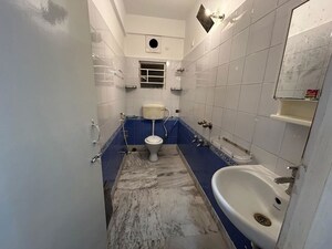 Bathroom in 2 BHK Apartment at Goregaon Vivan, Goregaon West – for Rent