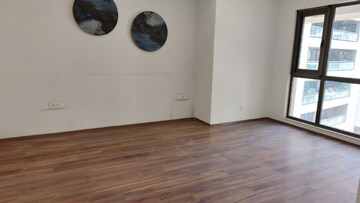 Room in 4 BHK Apartment at Panchshil One North, Magarpatta City – for Sale