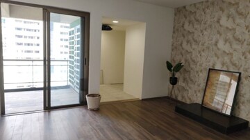 Room in 4 BHK Apartment at Panchshil One North, Magarpatta City – for Sale