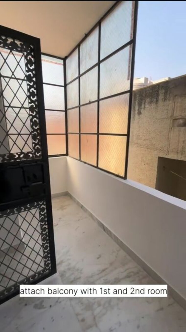 Kitchen, khanpur 3 Bedroom 100 Sq.Yd. Builder Floor In Khanpur Delhi 10103639