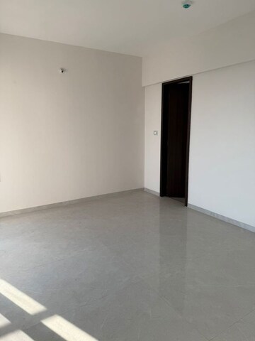 Room in 3 BHK Apartment at PK Hillcrest, Pimple Saudagar – for Rent