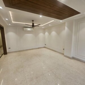 Bathroom in 1 RK Builder Floor at Shree Naman Twisting Horizons, Worli – for Sale