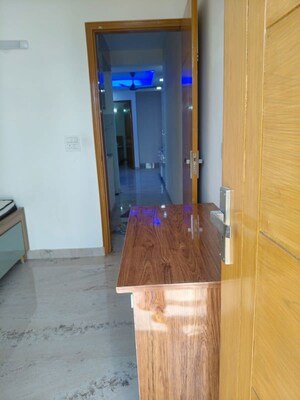 Furnished Amenities in 2 BHK Builder Floor at Rajpur – for Rent