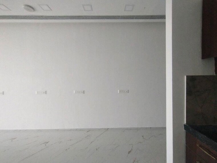 Room, lodha-ncp-commercial-tower-supremus Commercial Office Space 550 Sq.Ft. In Wadala Mumbai 10103774