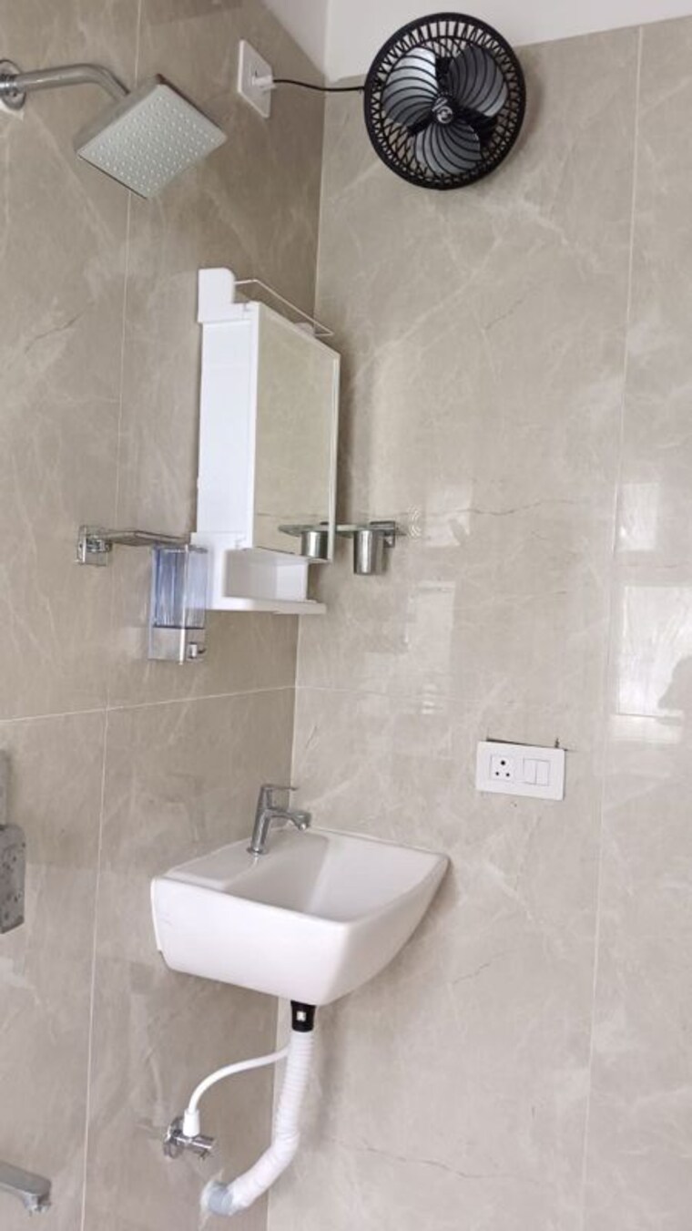 Bathroom, alwal 6 Bedroom 180 Sq.Yd. Independent House In Alwal Hyderabad 10012476