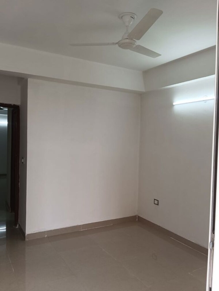Room, rof-amaltas 3 Bedroom 852 Sq.Ft. Apartment In Sector 92 Gurgaon 10103862