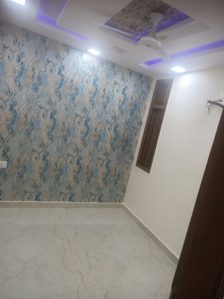 Room, tughlakabad extension 3 Bedroom 810 Sq.Ft. Builder Floor In Tughlakabad Extension Delhi 10103891
