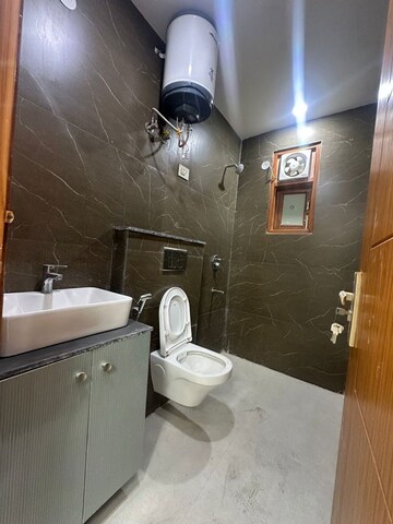 Bathroom in 3 BHK Builder Floor at Saket – for Sale