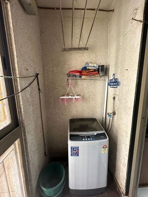 Furnished Amenities in 3 BHK Apartment at Lodha Splendora, Ghodbunder Road – for Rent