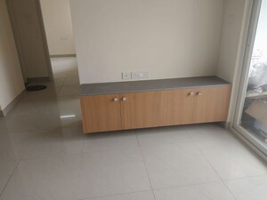 Room in 3 BHK Apartment at TVS Emerald Jardin, Singasandra – for Rent