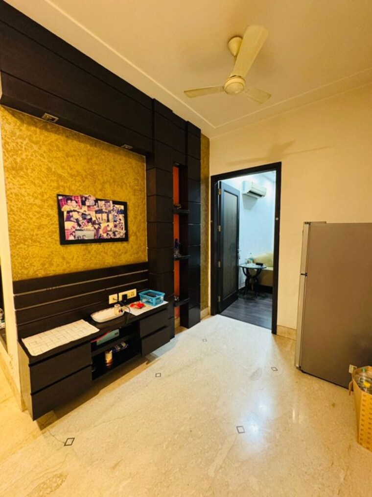 Bedroom, saket 3 Bedroom 1600 Sq.Ft. Builder Floor In Saket Delhi 10103935